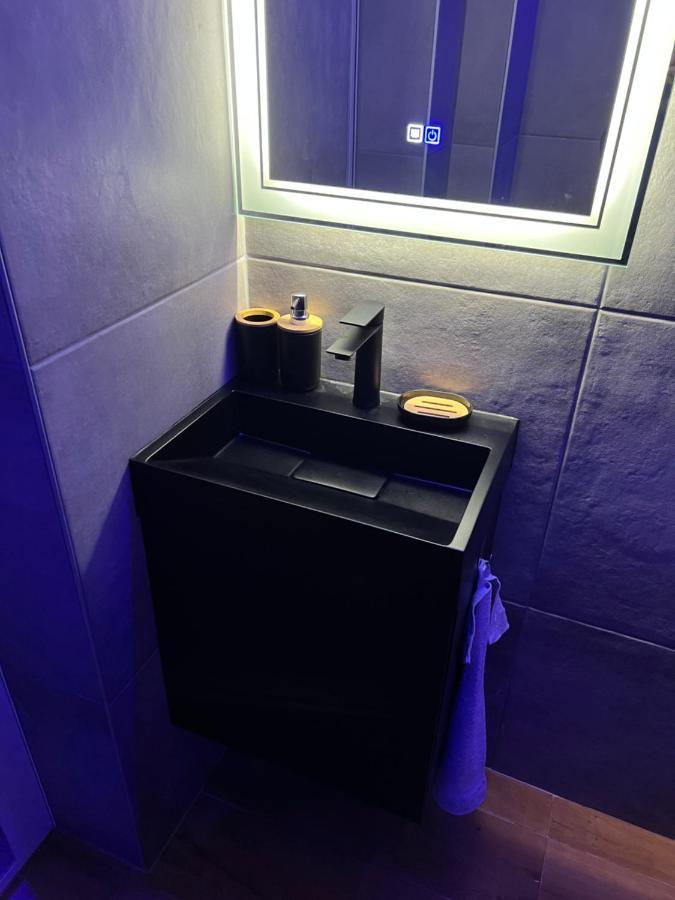 לובץ' Apartament Varosha Luxury מראה חיצוני תמונה
