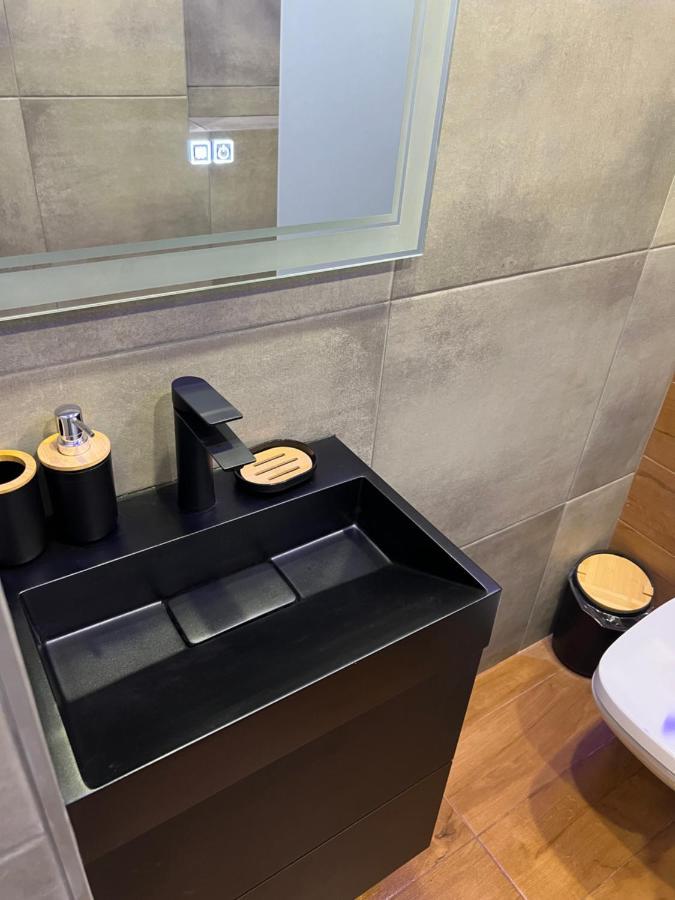 לובץ' Apartament Varosha Luxury מראה חיצוני תמונה
