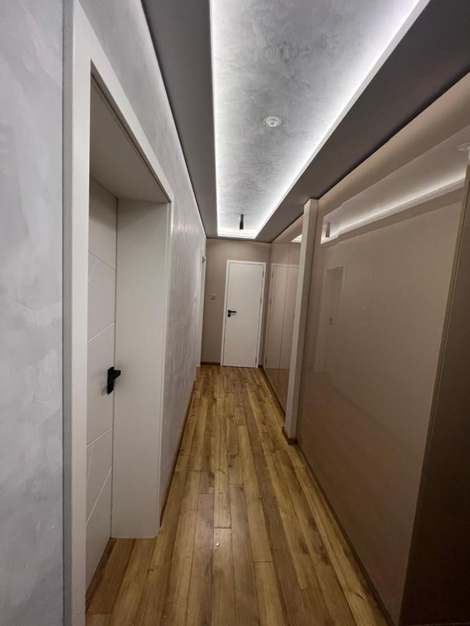 לובץ' Apartament Varosha Luxury מראה חיצוני תמונה