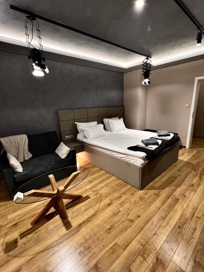 לובץ' Apartament Varosha Luxury מראה חיצוני תמונה