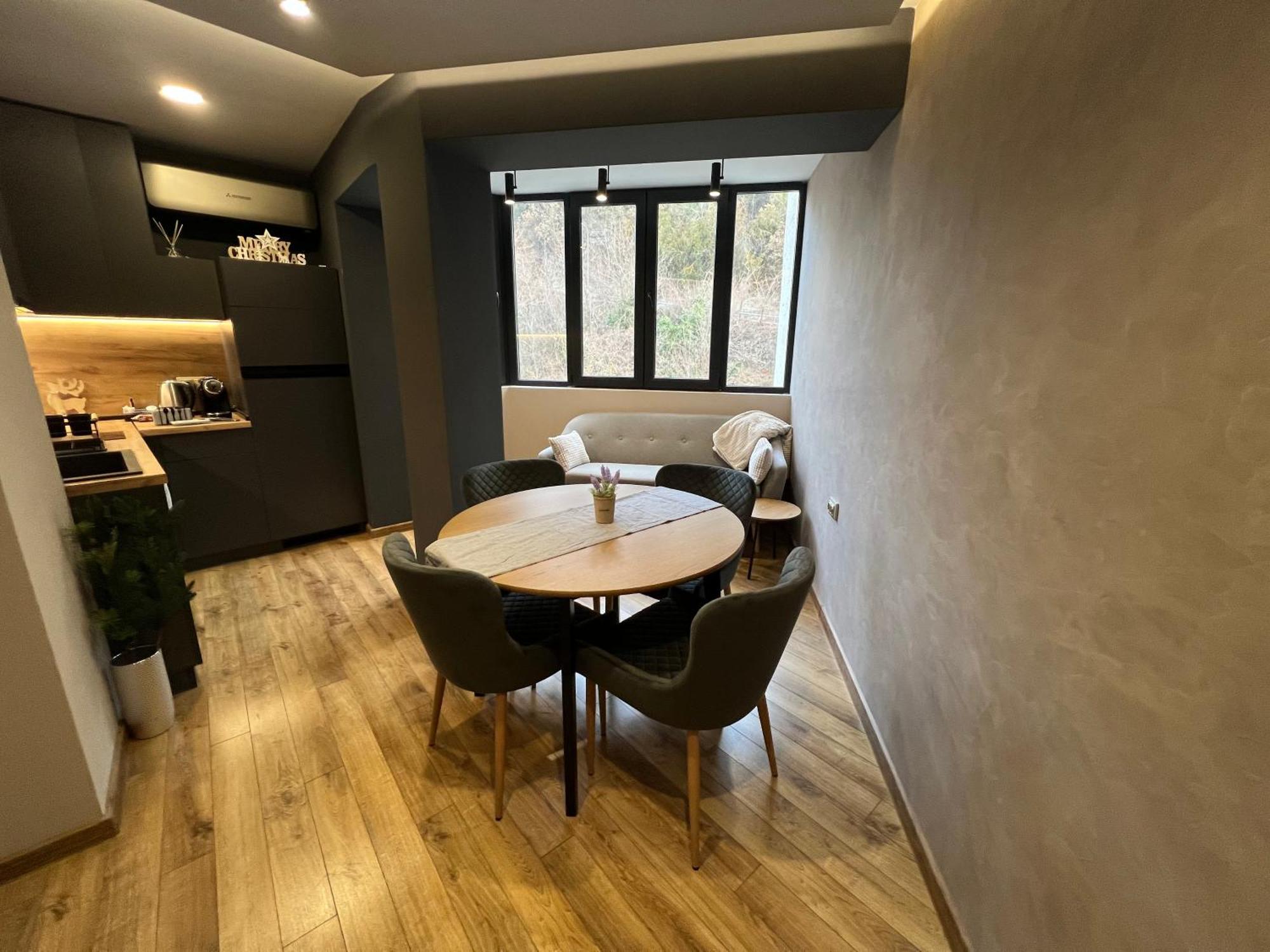 לובץ' Apartament Varosha Luxury מראה חיצוני תמונה
